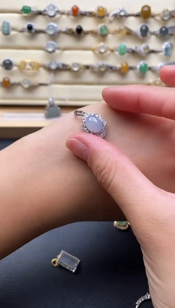 银S925镶嵌戒指翡翠6666666+1