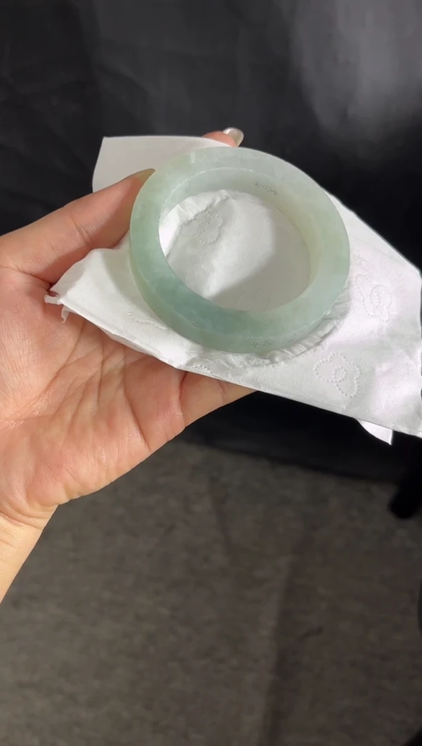 未镶嵌贵妃定制翡翠贵妃