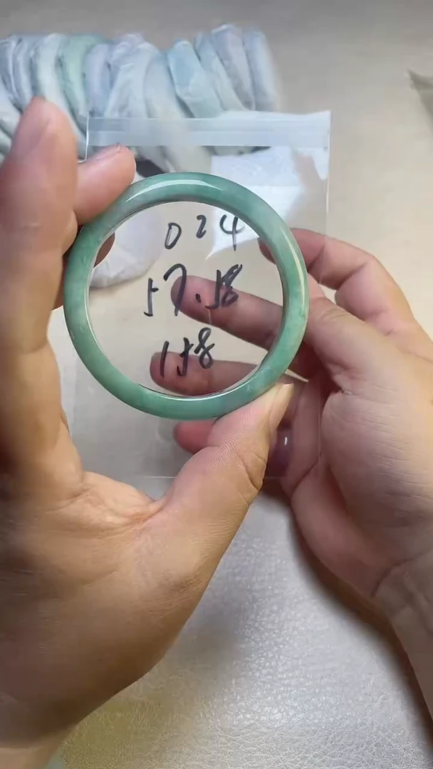 缅风美人手镯024