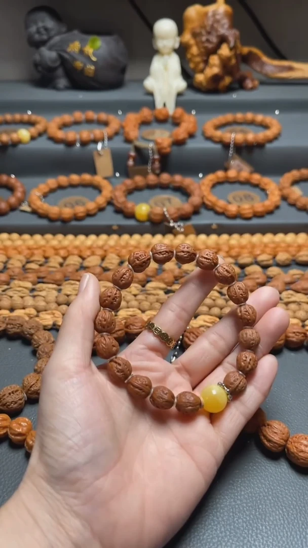 核桃沉**?核桃手串