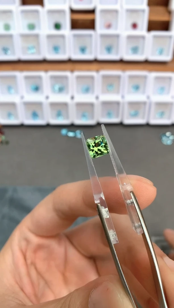 未镶嵌裸石定制碧玺1.88ct 10127