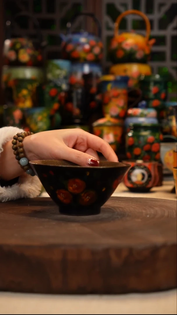 紫砂油画手绘釉下彩