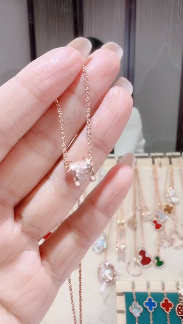 套链18K金镶嵌钻石套链