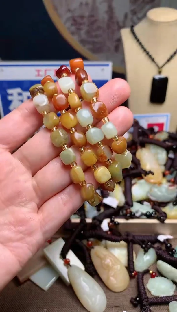【闪购商品】和田玉颈饰未镶嵌1