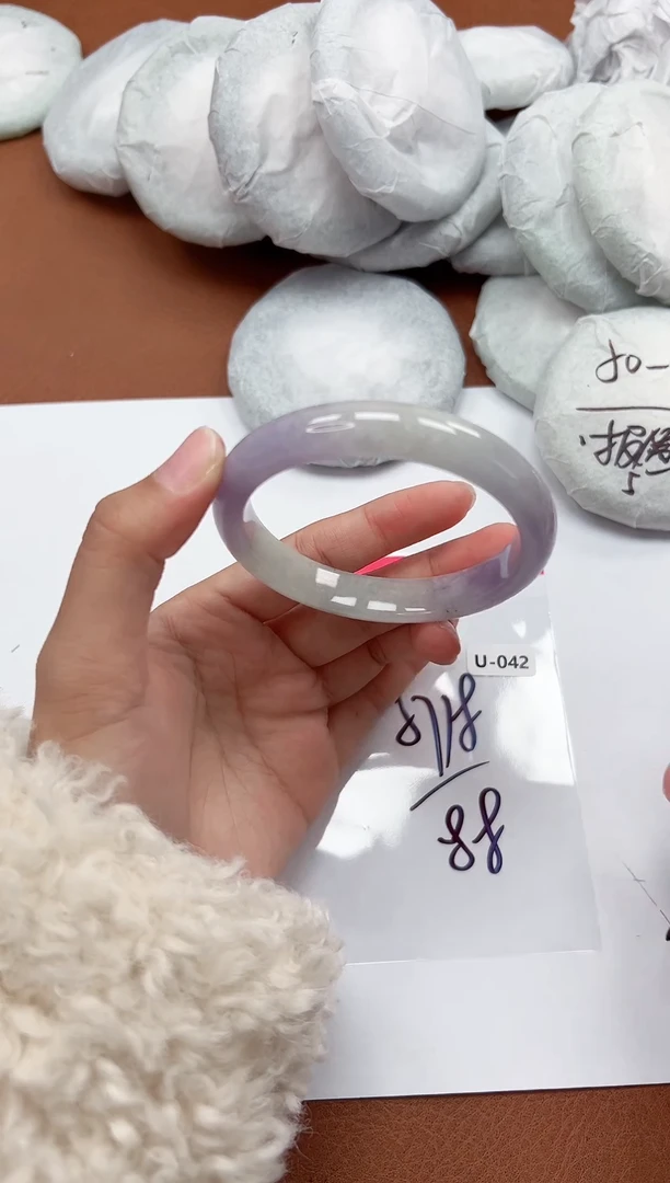 高端手镯，一物一拍U42