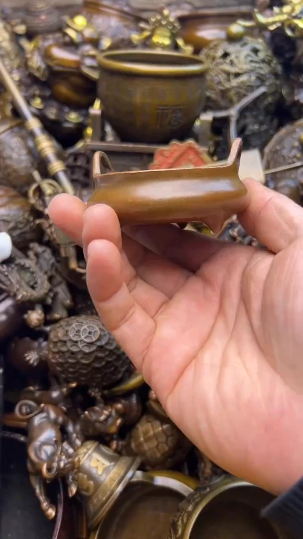 精美铜器，点击下单