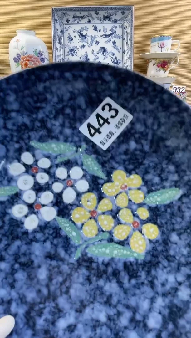 摆件思***?摆件瓷器瓷器瓷器