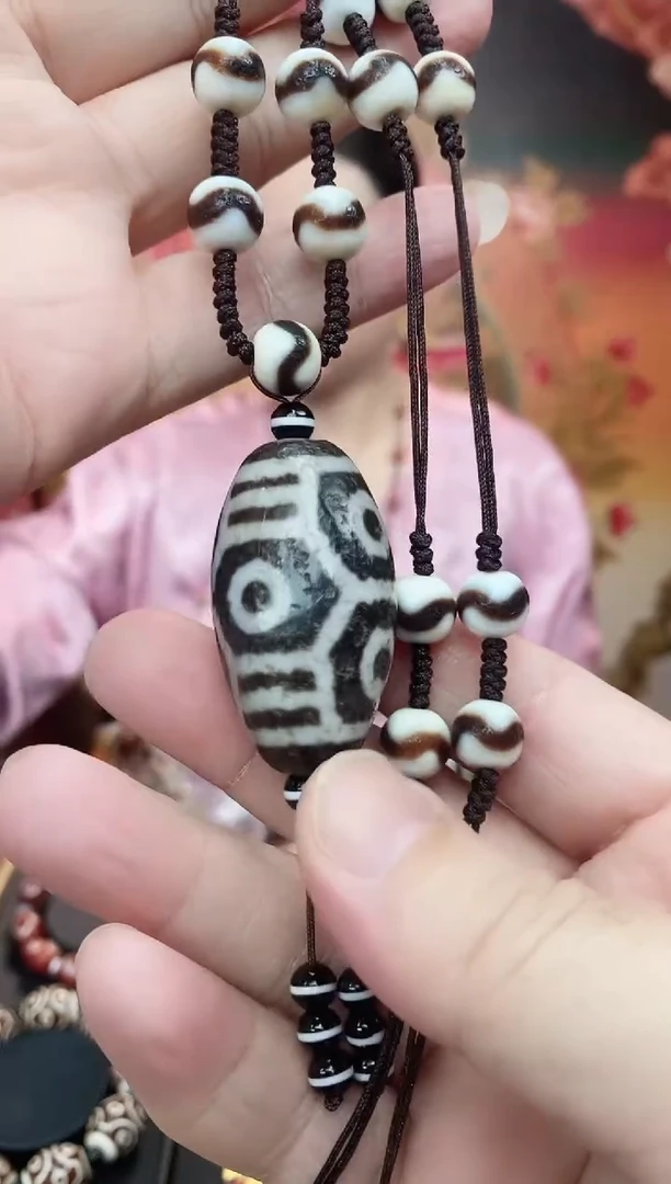 【闪购商品】玛瑙/玉髓吊坠未镶嵌玛瑙龙六眼吊坠