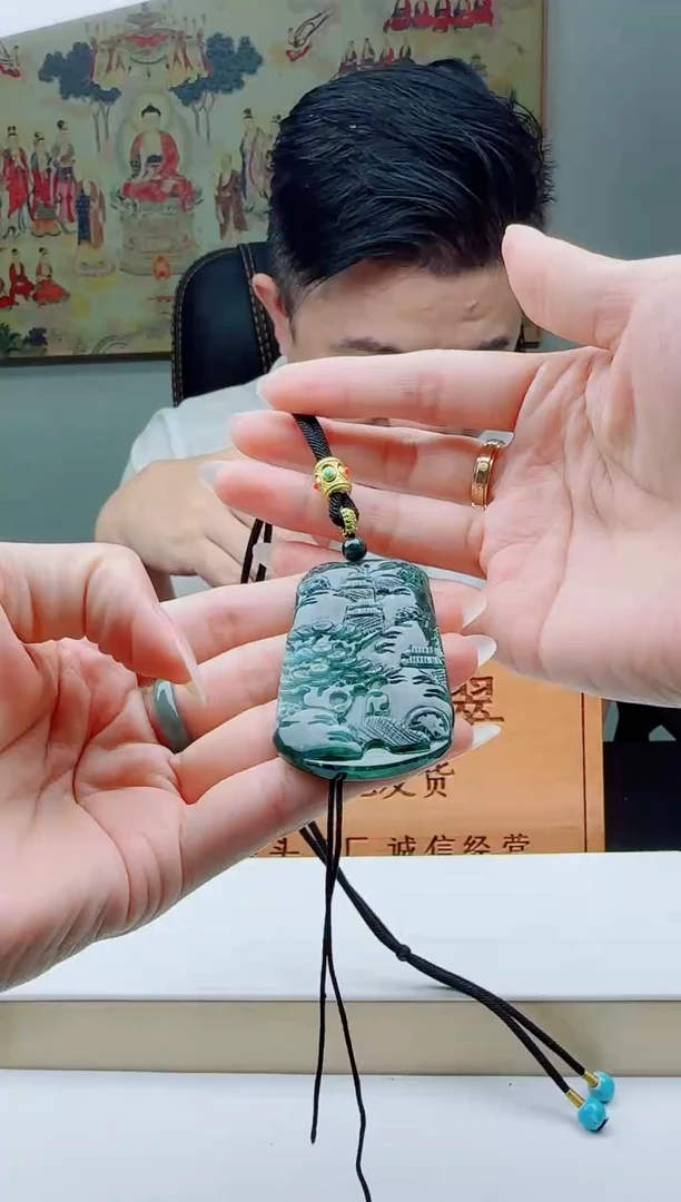 颈饰未镶嵌翡翠多样性发其一
