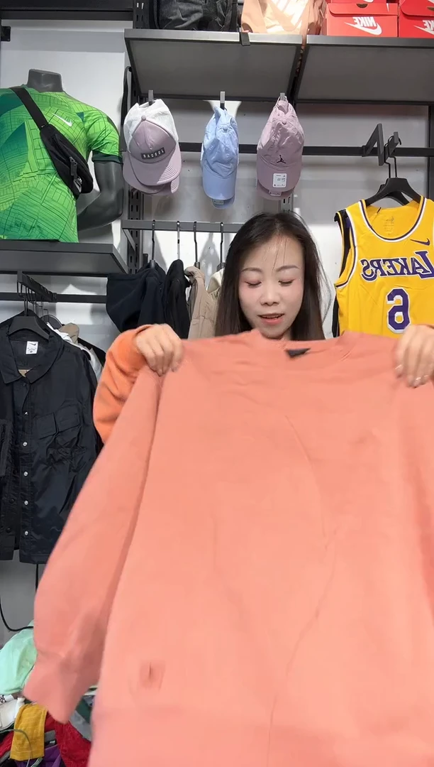 1537    编码 瑕疵款直播间过款为准 尺码