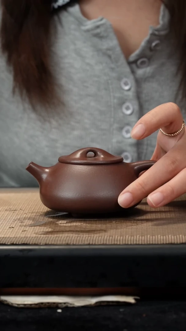茶壶紫砂深井紫泥景舟/150c