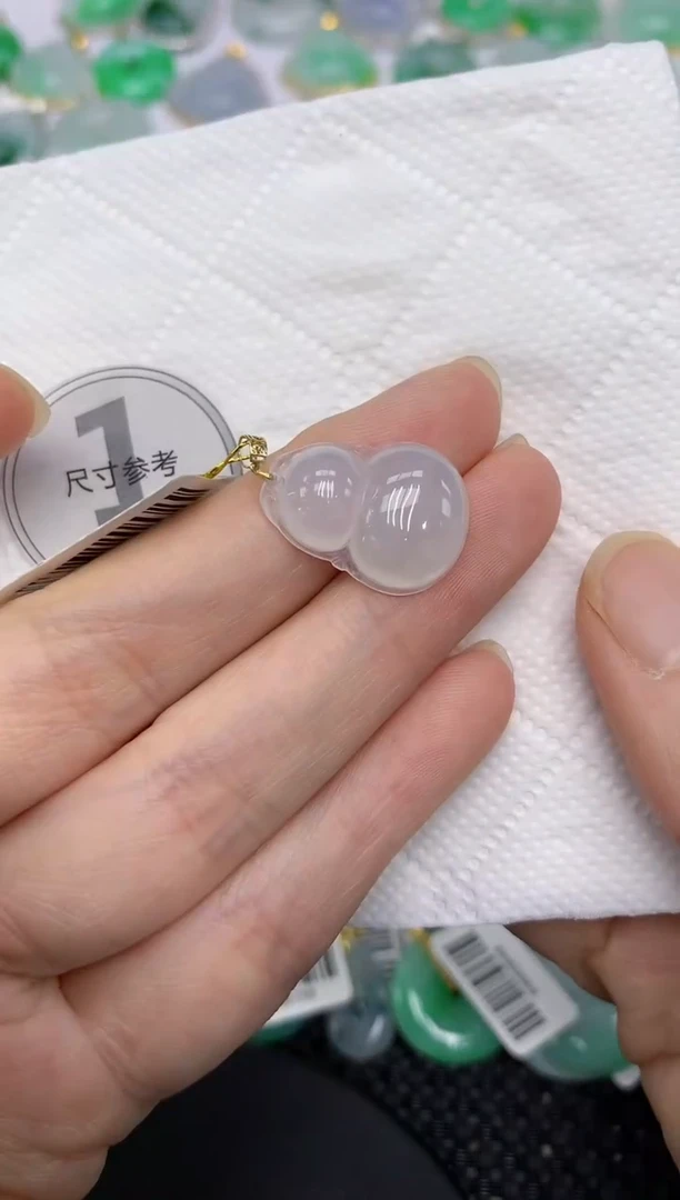 翡翠18K金镶嵌颈饰11111111