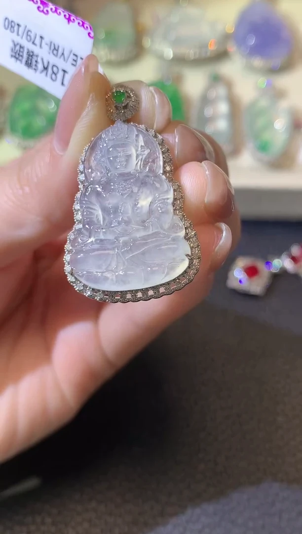 【闪购商品】翡翠吊坠(不含链)18K金镶嵌C111