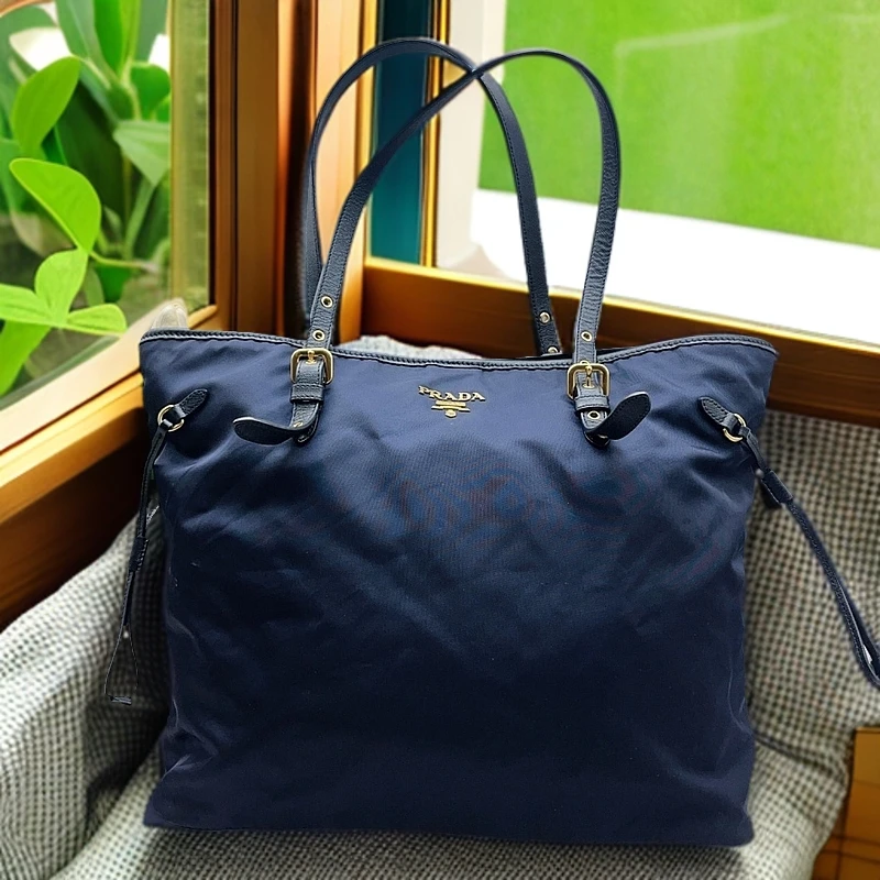 95新 Prada/普拉达 深蓝色降落伞布单肩包 1170 8186