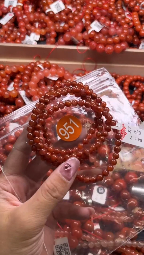 南红玛瑙未镶嵌珠宝奇石951-5