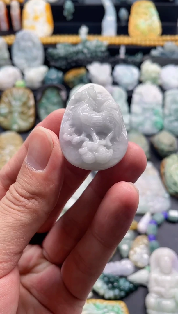 颈饰未镶嵌翡翠2  天然翡翠a货  鸡