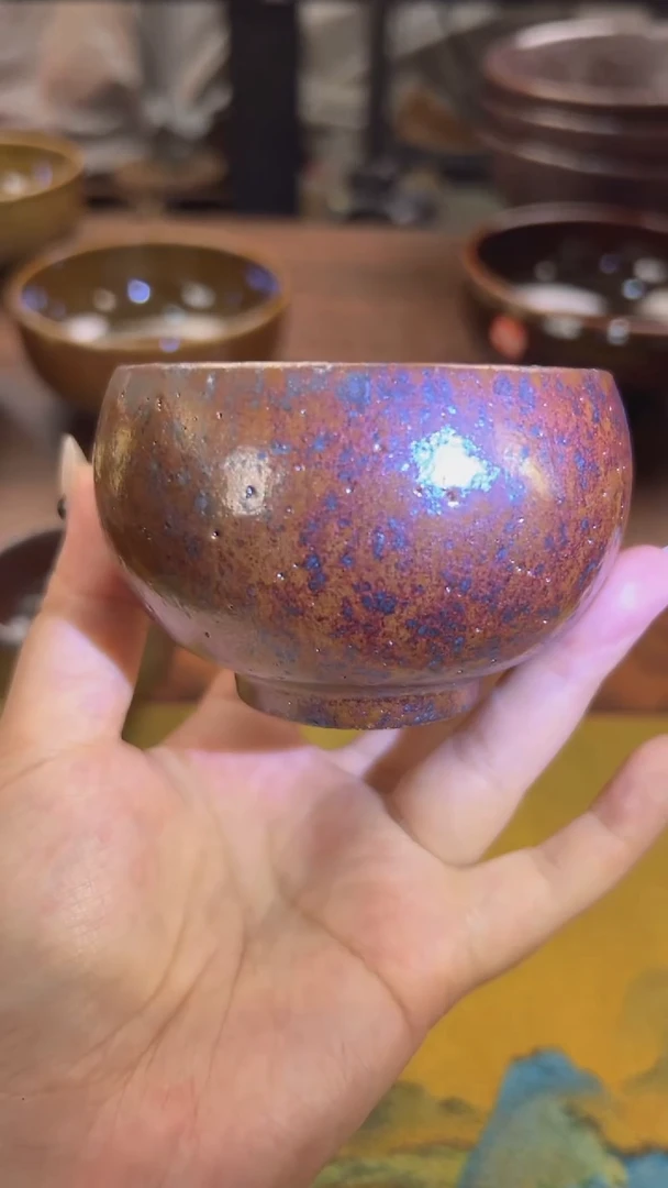 粗泥紫金窑变色的禅定杯