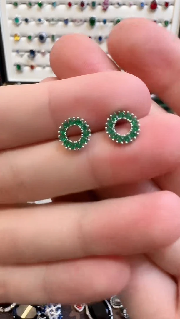 未镶嵌透辉石耳饰透辉石耳饰