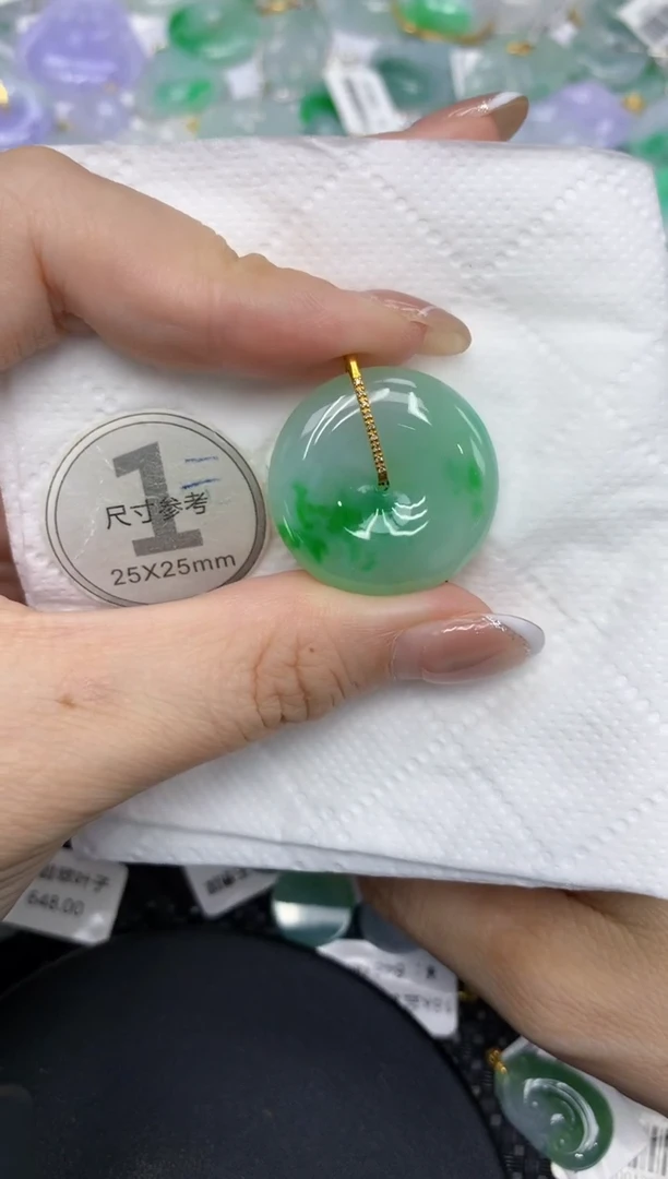 颈饰18K金镶嵌翡翠1111111