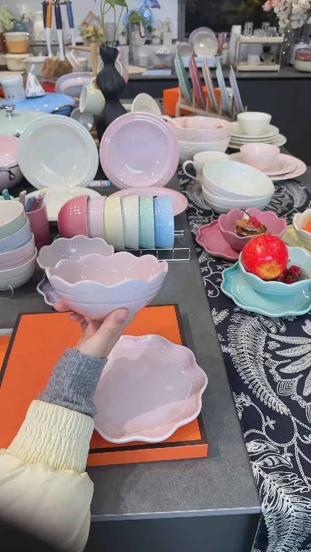 【闪购商品】瓷炻彩花边碗14cm-樱花粉