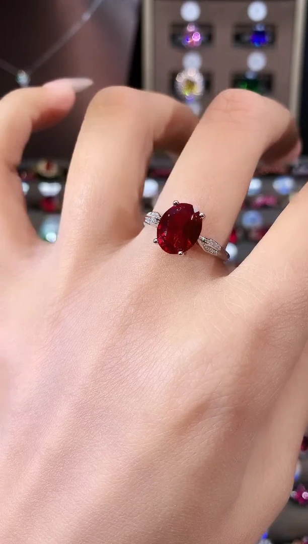 银S925镶嵌戒指红宝石810酒红银色