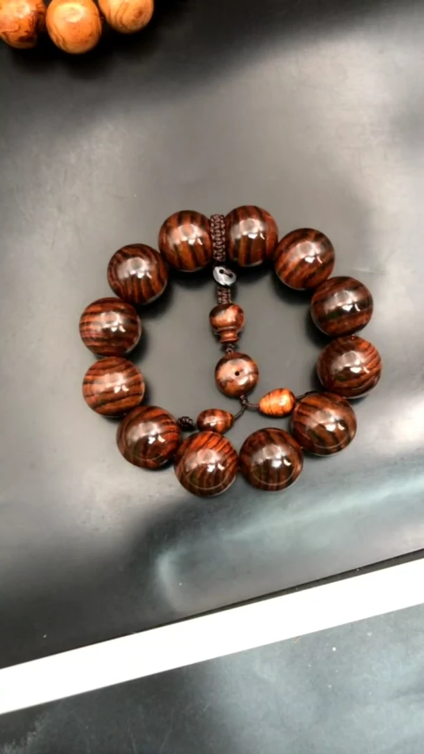 手串/手链黄花梨/降香黄檀海黄野生紫油梨2,0精品手串