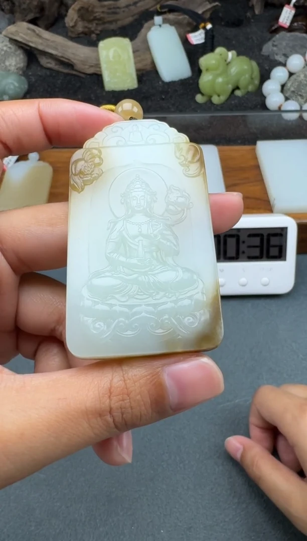 颈饰未镶嵌和田玉1