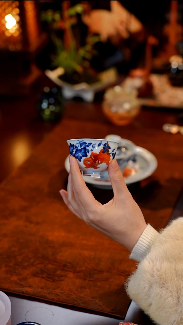 壶承主人杯············