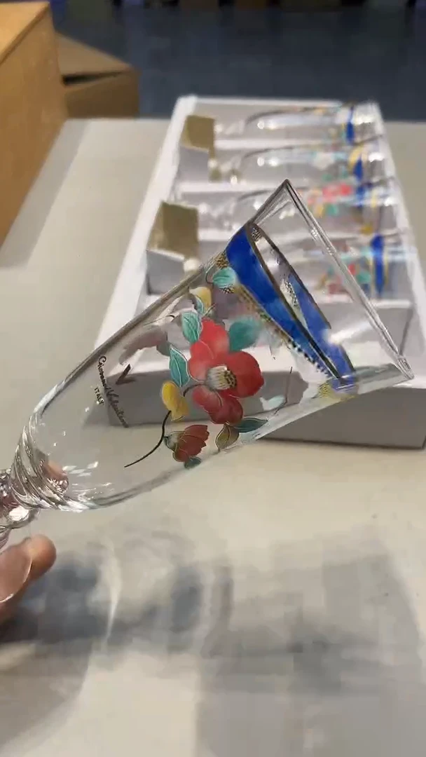 手工艺品琉璃深****坊 城城工艺品店