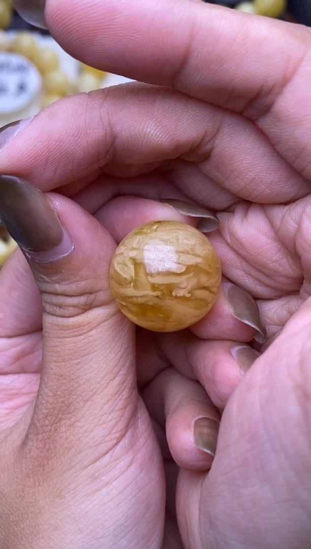 裸石琥珀未镶嵌大小姐珠宝23