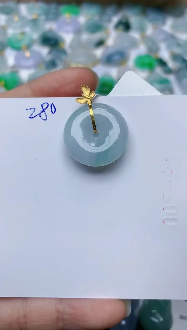 【闪购商品】翡翠颈饰18K金镶嵌天然翡翠A货    280