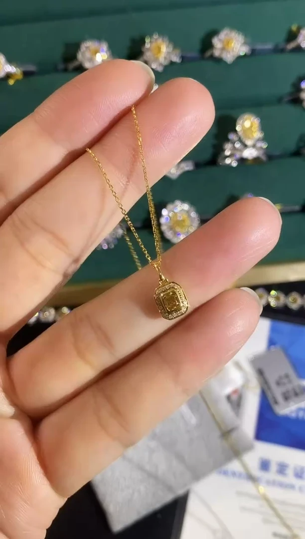 18K金镶嵌项链钻石34