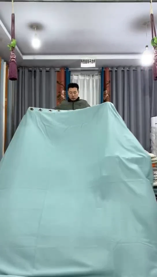 布成品窗帘    2.6