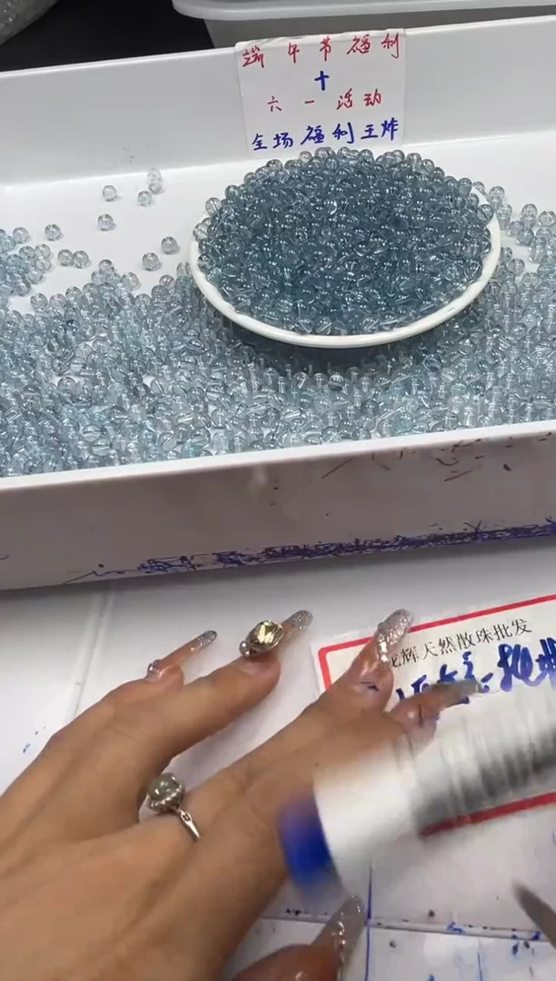 未镶嵌颈饰水晶w1659海蓝宝托帕6mm*30颗