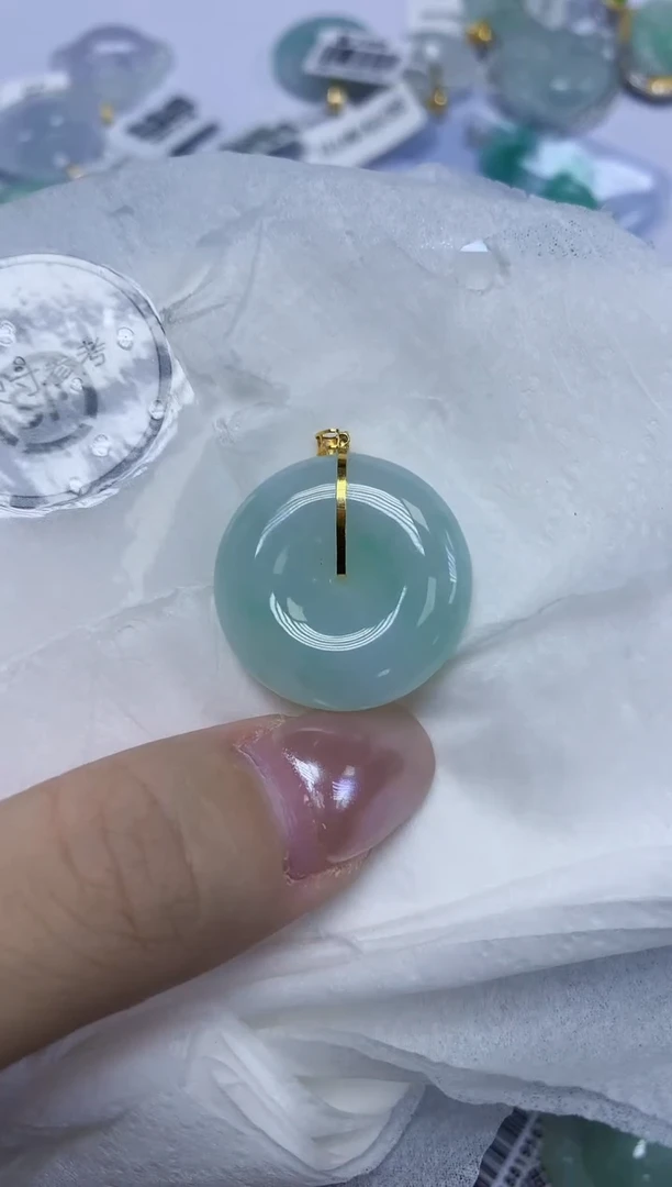 颈饰18K金镶嵌翡翠天然缅甸翡翠A货百元以上9元证书费自理