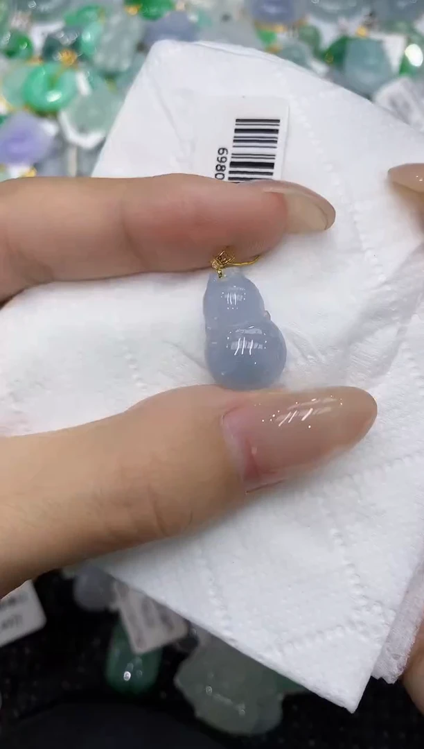 翡翠18K金镶嵌颈饰111111111111