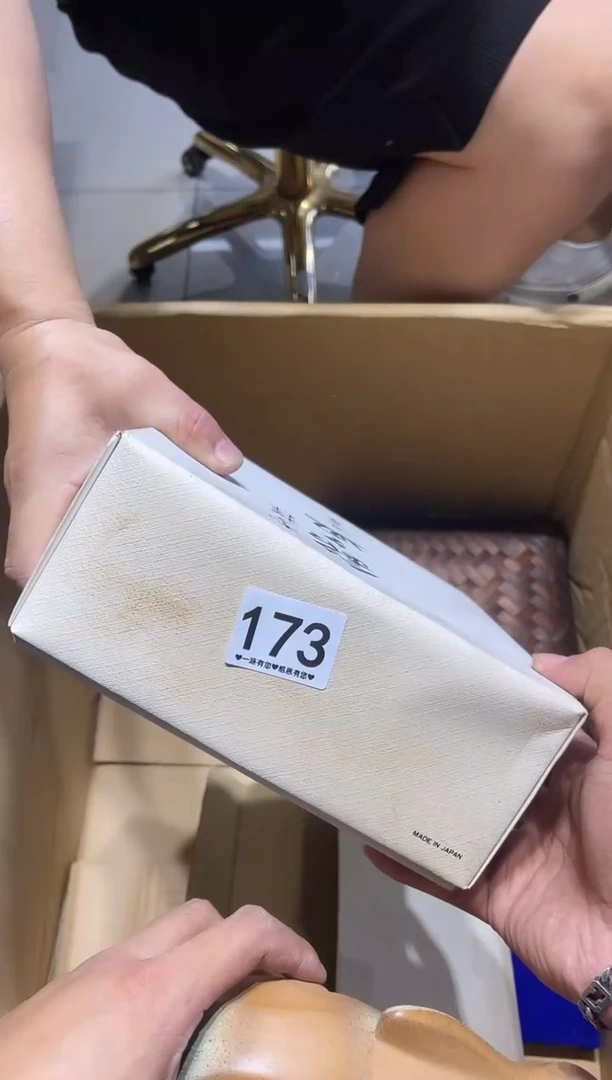 瓷片清**。173........