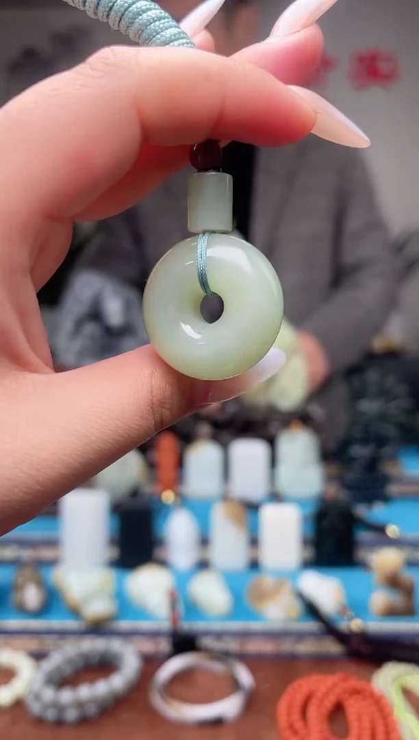 【闪购商品】和田玉挂件未镶嵌多样性发 拍一发一