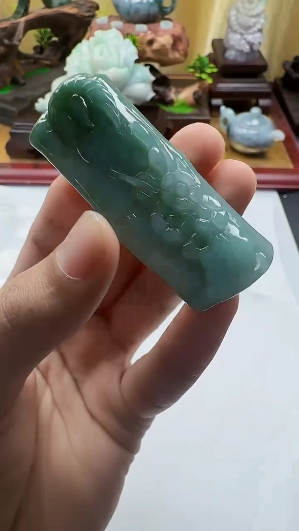 吊坠(不含链)未镶嵌翡翠1