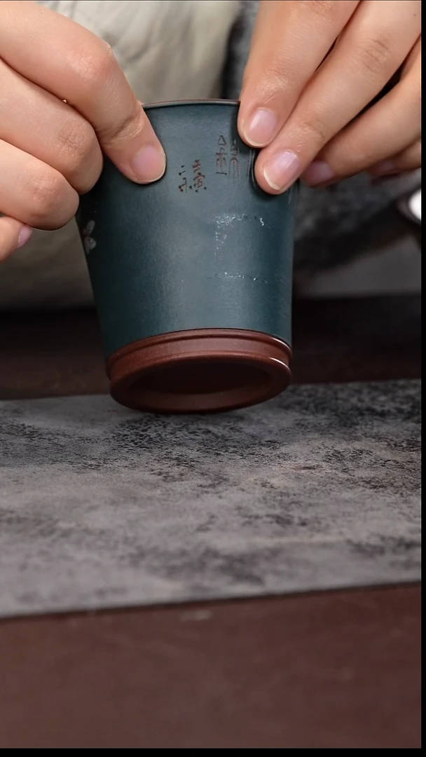 茶杯紫砂双色分浆 泥绘白鹭