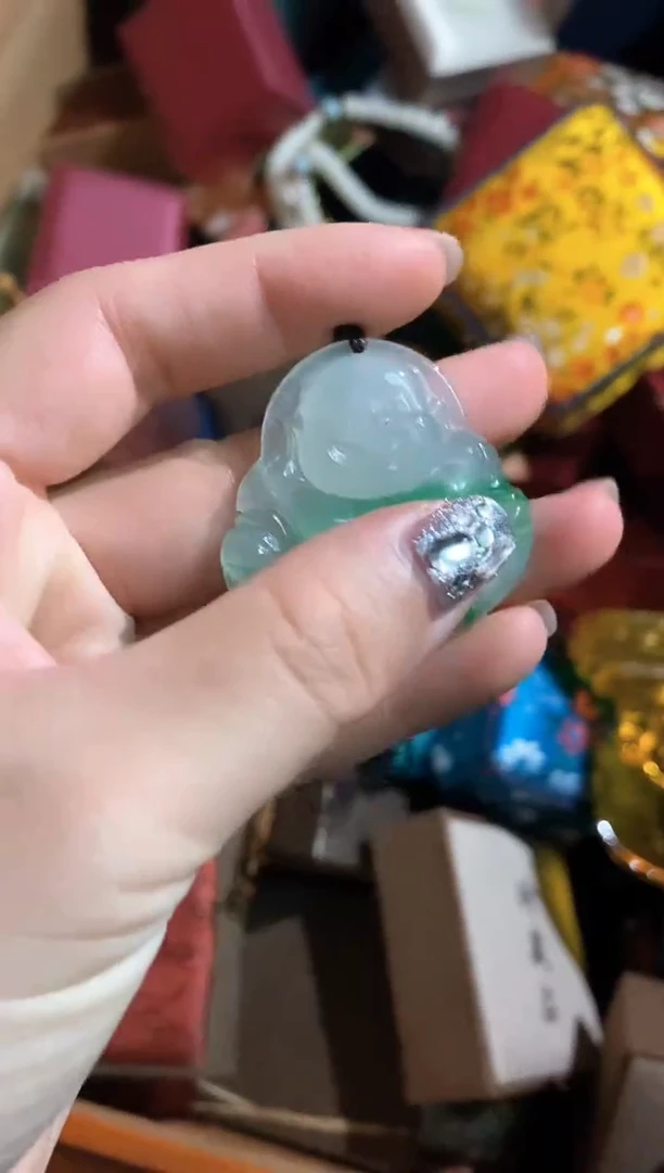 翡翠未镶嵌颈饰永玉阁精品专属摆件