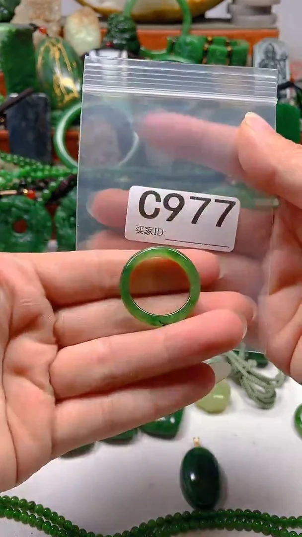 和田玉未镶嵌颈饰1