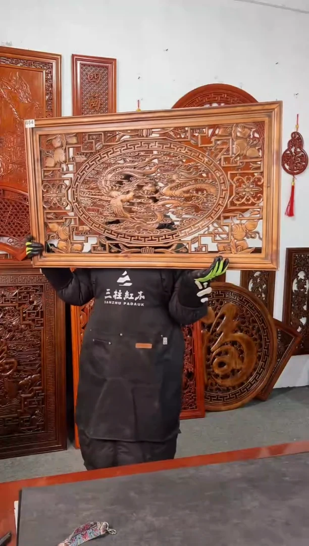 【闪购商品】香樟木木雕100*60   龙凤呈祥