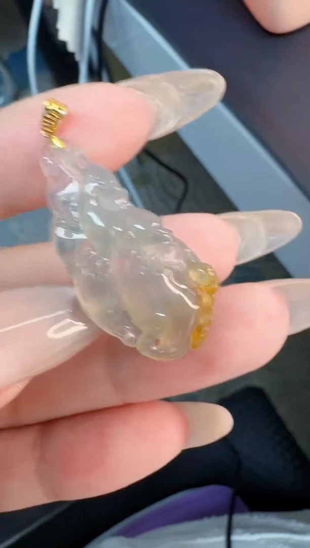 翡翠18K金镶嵌吊坠(不含链)缅甸A货翡翠