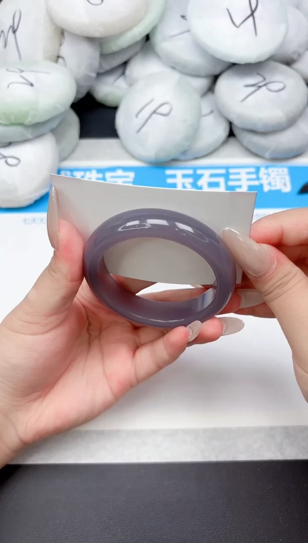 未镶嵌手镯石英质玉150-52.5