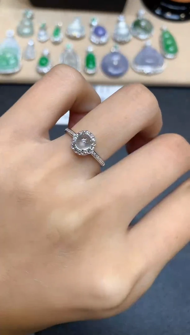 18K金镶嵌戒指翡翠蛋面【无服务费