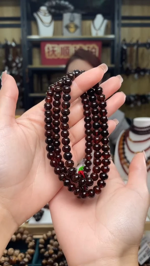 【闪购商品】琥珀裸石未镶嵌7+绿毛血108