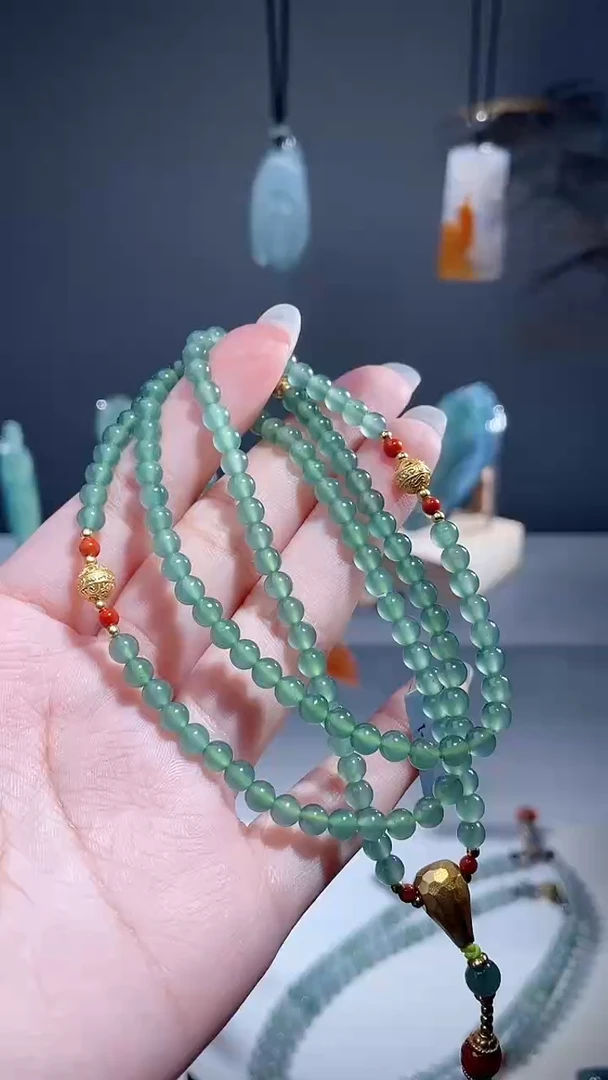 颈饰未镶嵌翡翠珠链