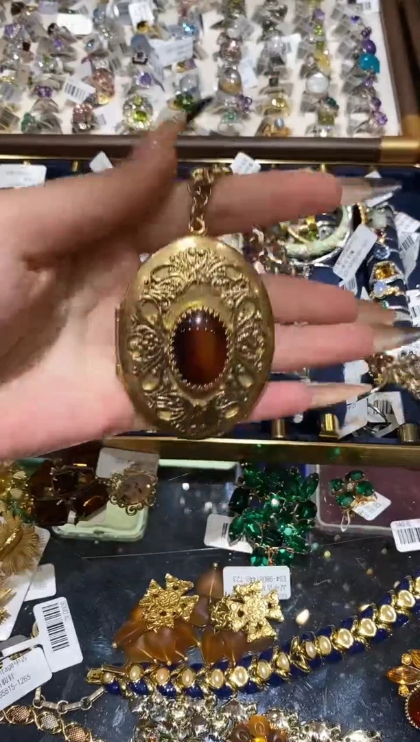 琉璃铜合金楚楚珠宝中古甄选不退换