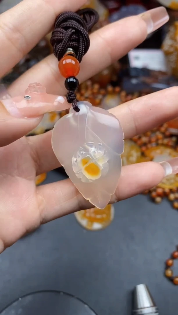 【闪购商品】玛瑙/玉髓颈饰未镶嵌ll